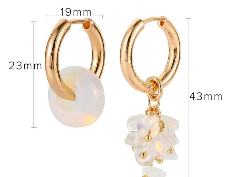 Hängende Baumelnde Ohrringe mit Perle und Zirkonia (Gold)